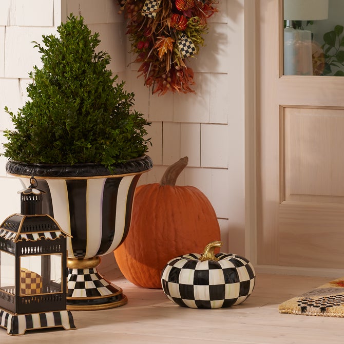 Courtly Check Squashed Glossy Pumpkin, Medium