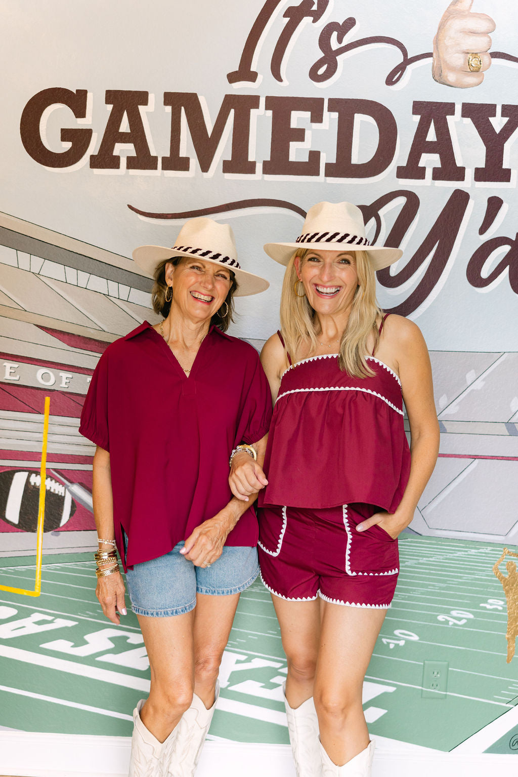 Spirit Walk Style Top, Maroon