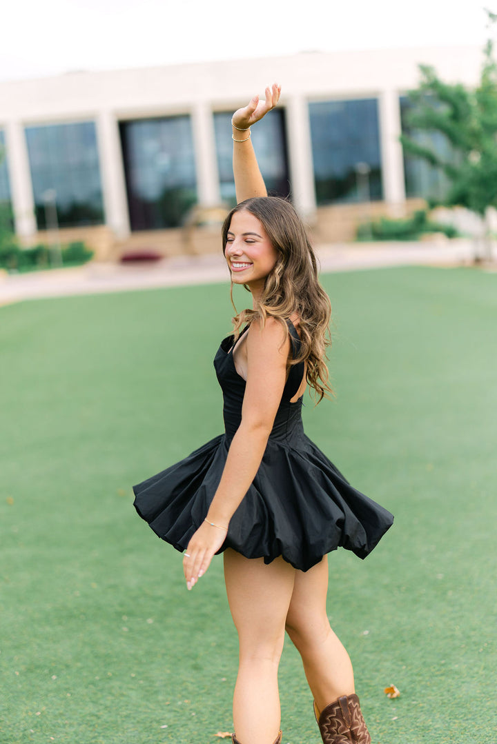 Walk My Way Bubble Dress, Black