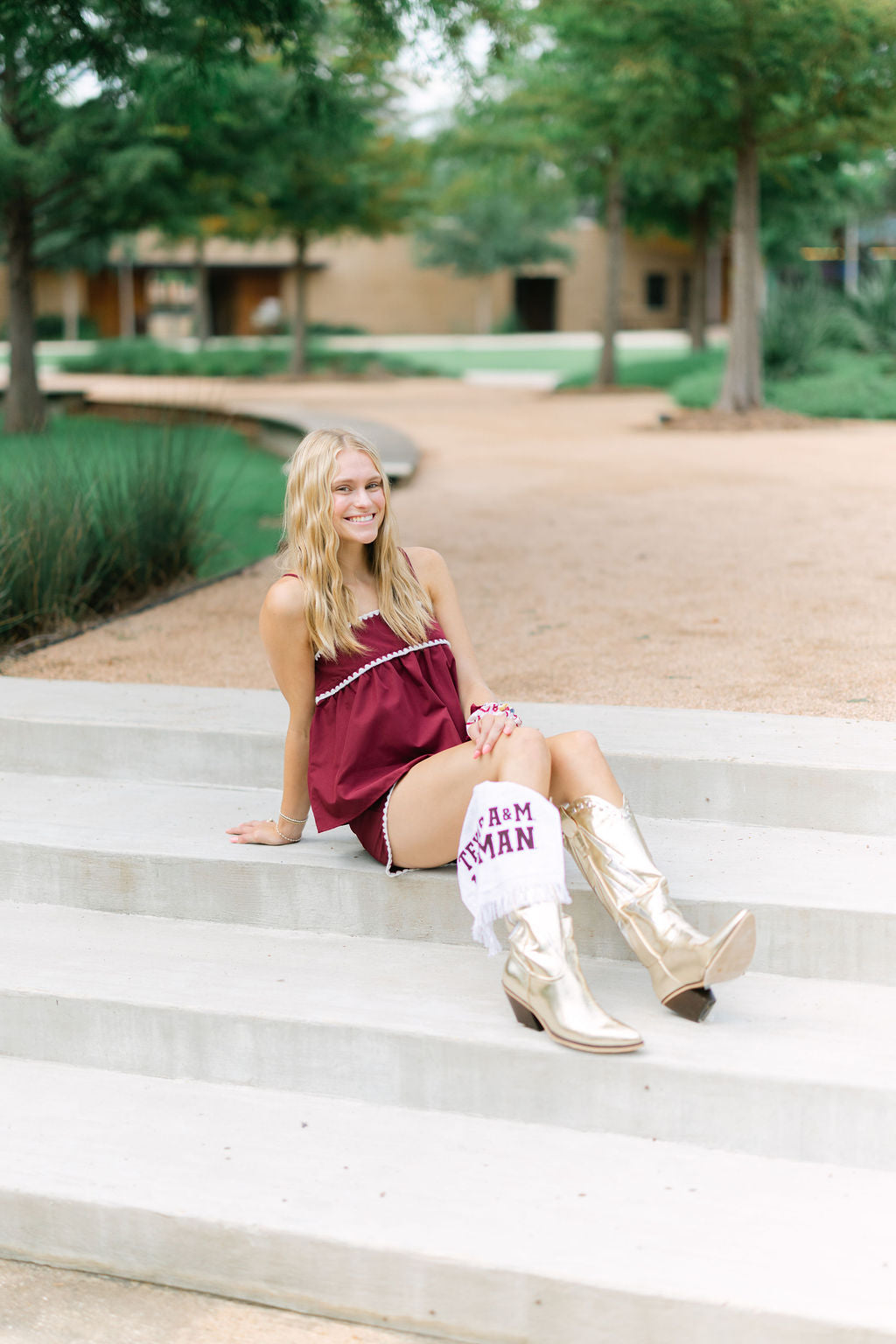 Spirit Walk Style Shorts, Maroon
