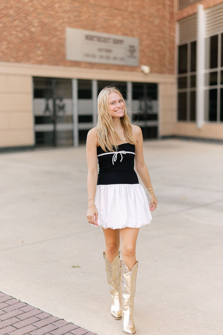 Sideline Sweetheart Dress, Black/White