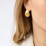 Cobblestone Statement Hoop, Gold