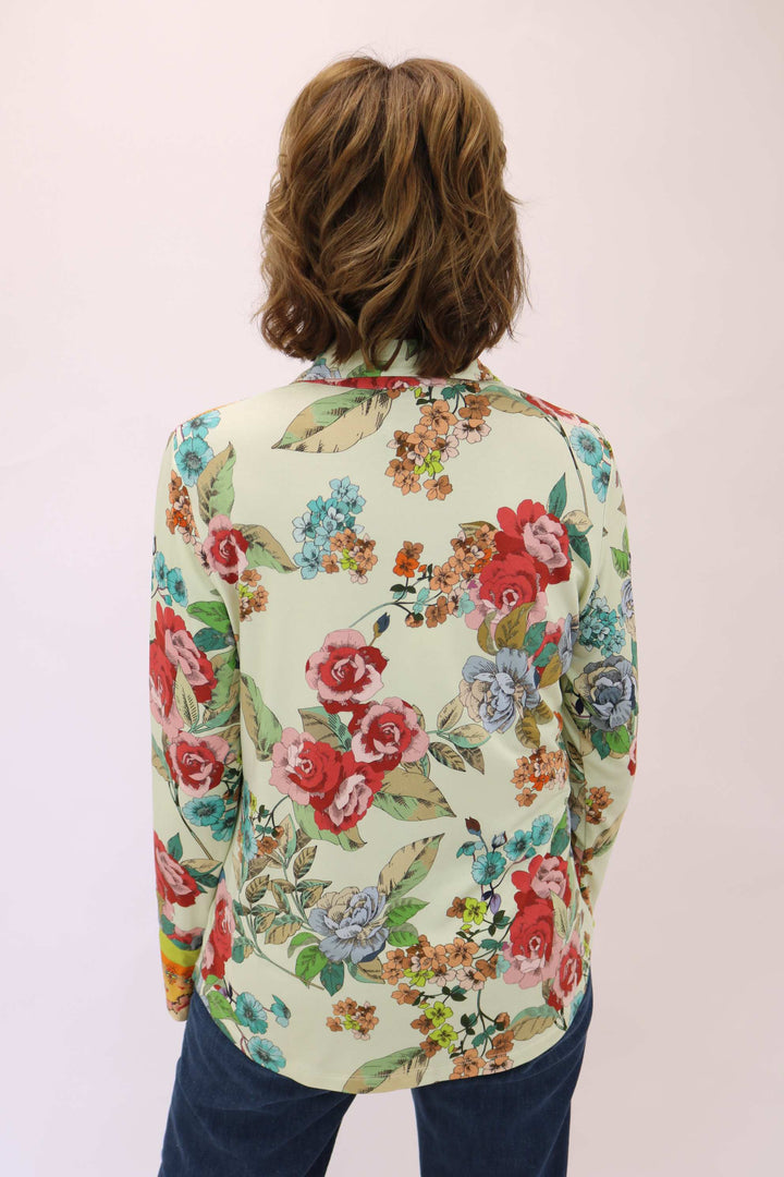 Janie Button Down, Rossey