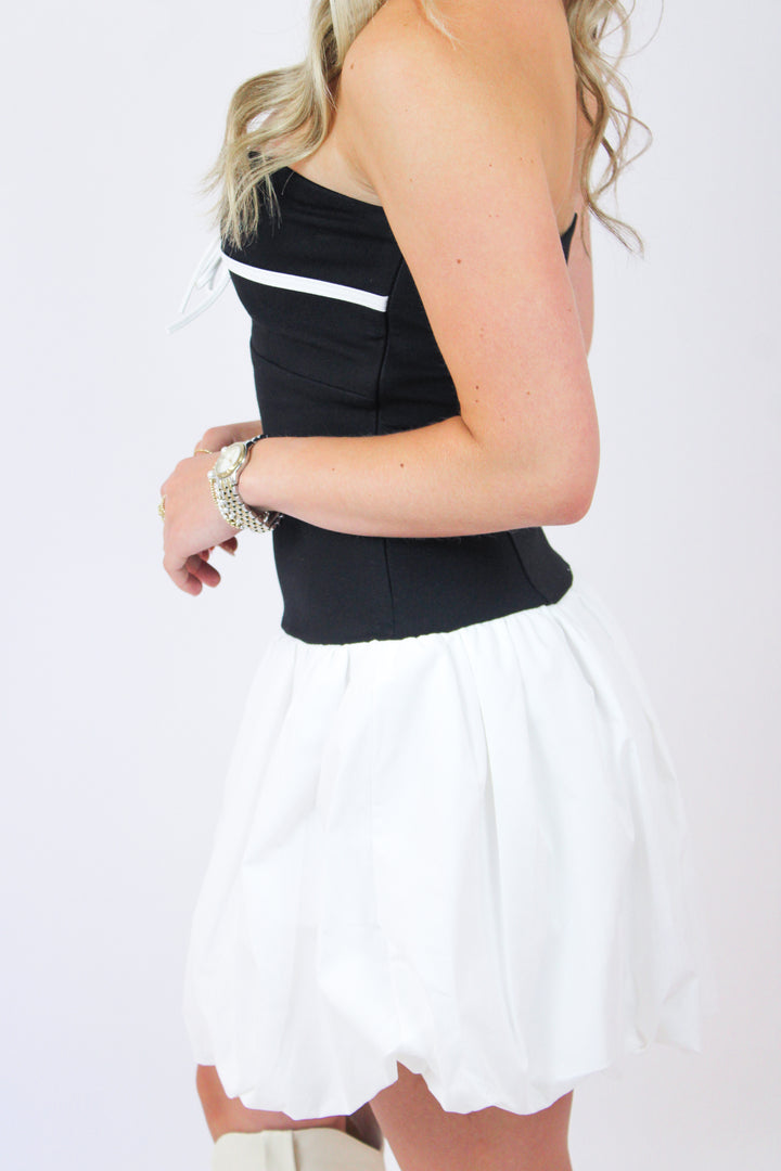 Sideline Sweetheart Dress, Black/White