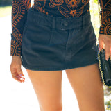 Gallivanting Peekaboo Skort, Black