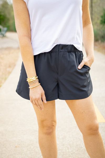 Nila Mid-Rise Short 3.5", Black