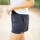 Nila Mid-Rise Short 3.5", Black