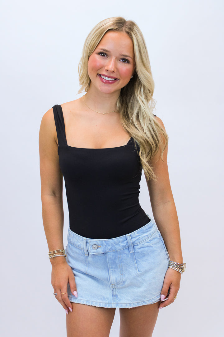 Simple Moments Bodysuit, Black