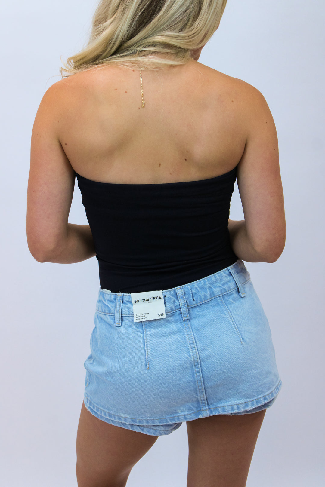 The Carrie Tube, Black