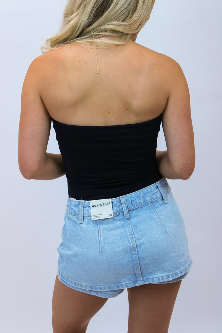 The Carrie Tube, Black