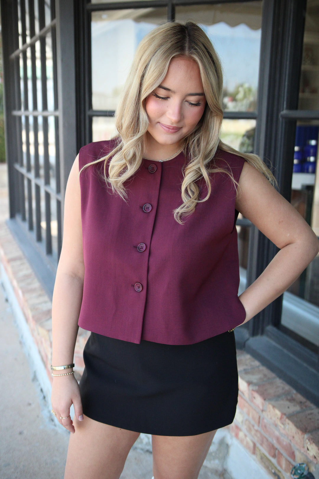 Alyssa Top, Wine