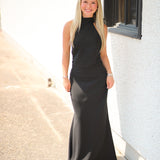 Raising the Bar Midi Dress, Black