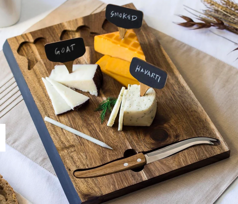 Delio Cheese Board, Acacia Wood