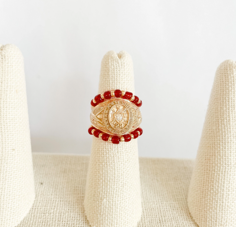 Poppi Ring, Maroon