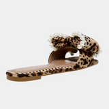 Liah Sandal, Leopard