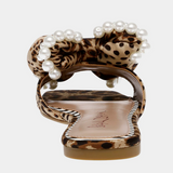 Liah Sandal, Leopard