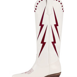 The Reveille Boot, Maroon