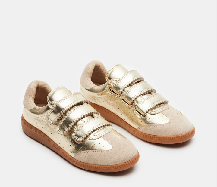 Momentum Sneakers, Gold