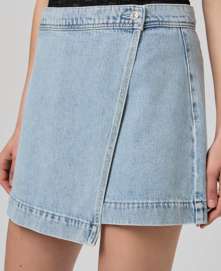 Aven Skirt, Aliza