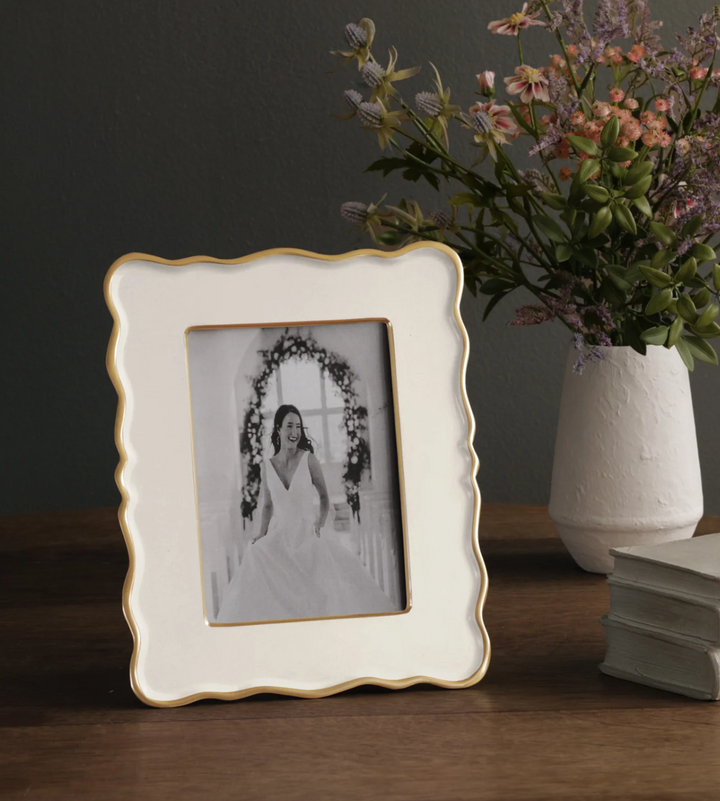 Encanto Rea Frame 5x7, Cream