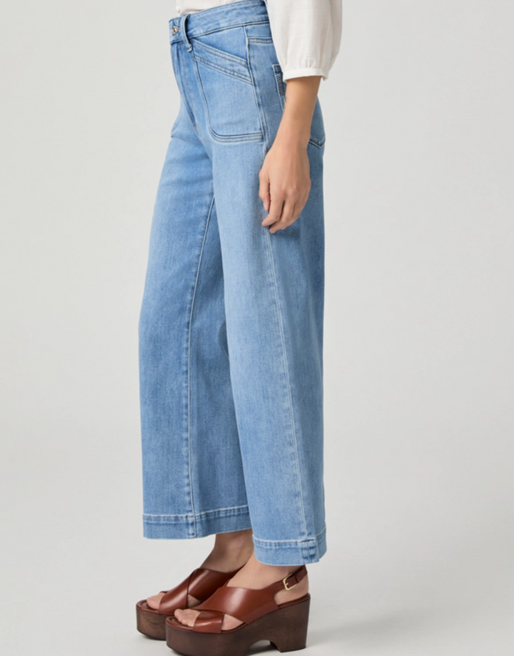 Anessa with Curved Inset Pockets, Hidden Gem