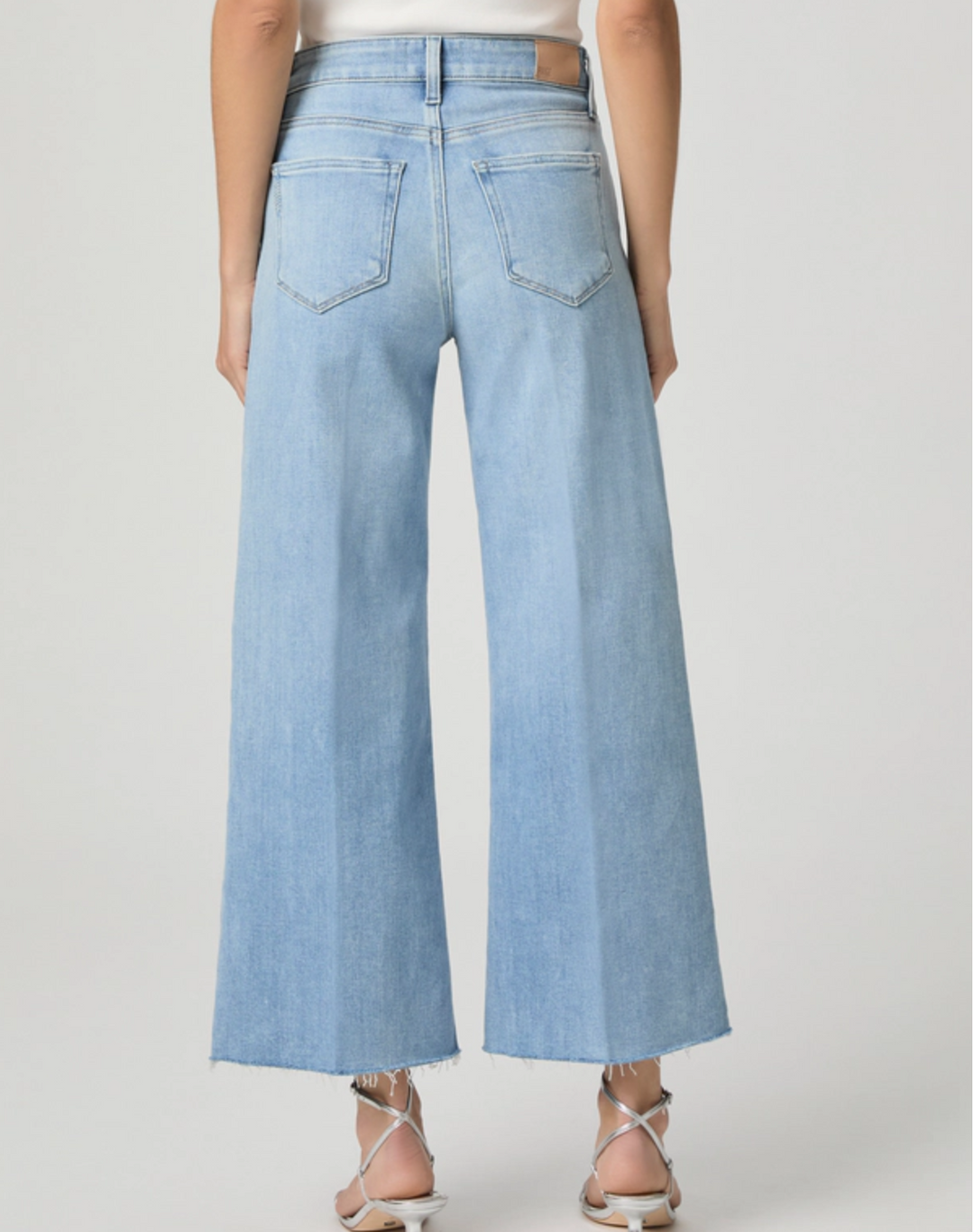 Anessa Distressed Raw Hem, In Tune