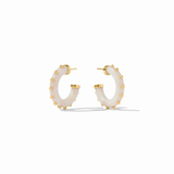 Colette Hoop, Alabaster