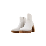 Vernita Boot, Bone