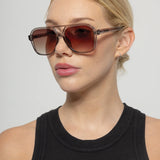 Kori, Trans Olive/Brown Fade