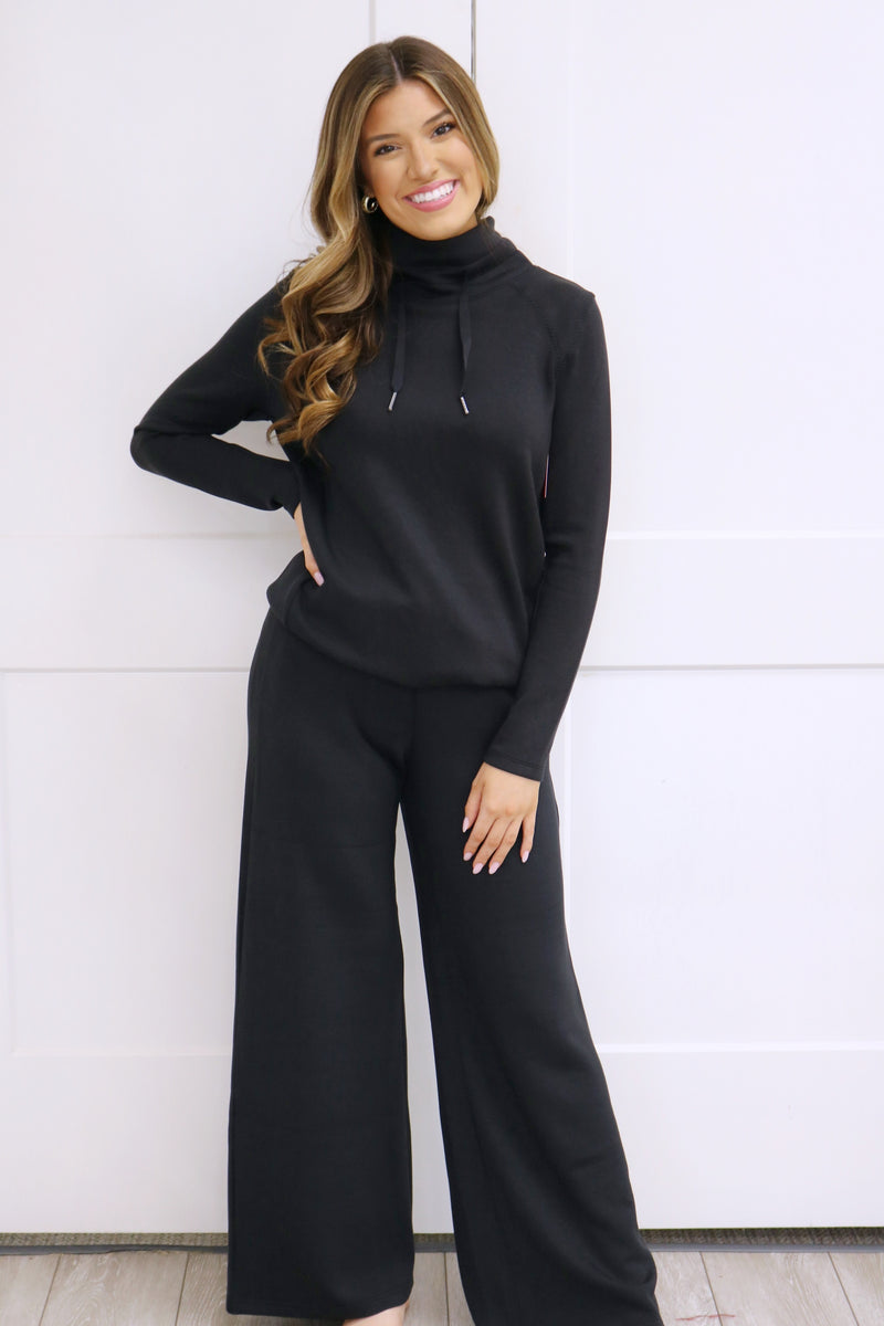 AirEssentials Wide Leg Sweatpants, Black