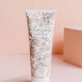 In Love Perfumed Shower Gel